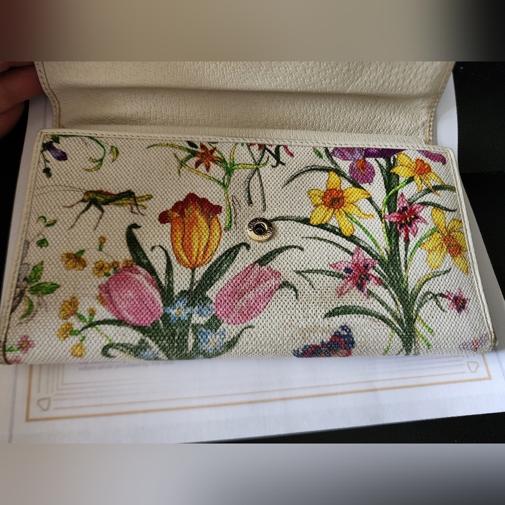 Preowned‎ Gucci Blooms Wallet Authenticated - Picture 4 of 10